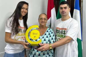 Maribondo recebe Selo Ouro Sebrae referência em atendimento  | Assessoria