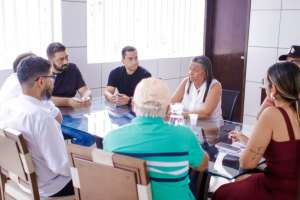 Tia Júlia pede à Águas do Sertão que obras no Centro sejam realizadas à noite | Assessoria